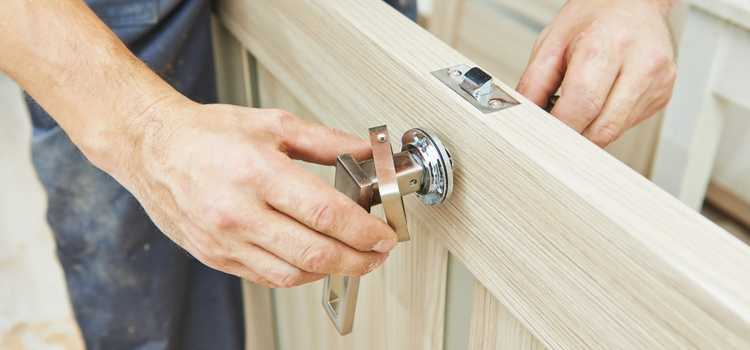 interior door repair Ukiah